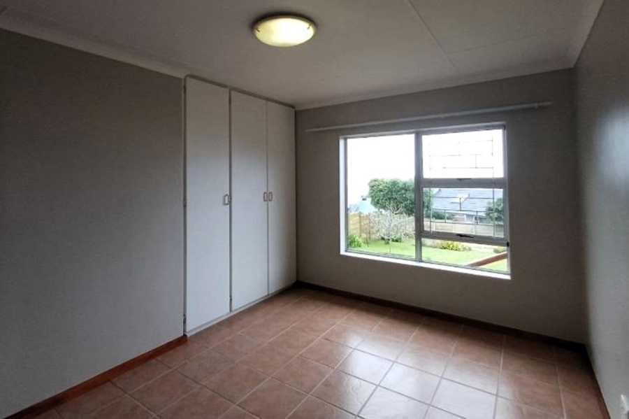 To Let 3 Bedroom Property for Rent in Dana Bay Western Cape